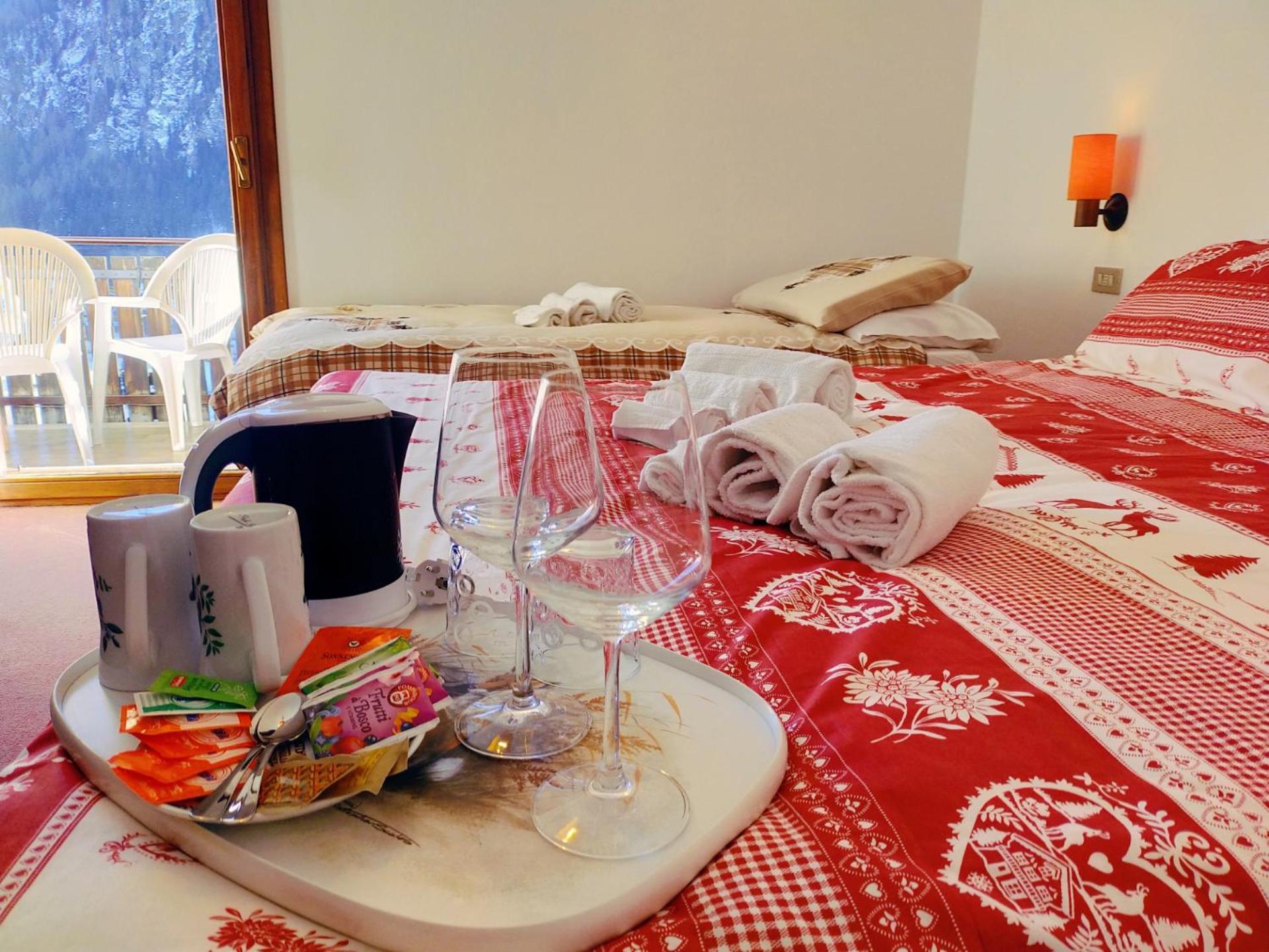 Cesa Cherpei - Dog Friendly Campitello di Fassa Habitación foto